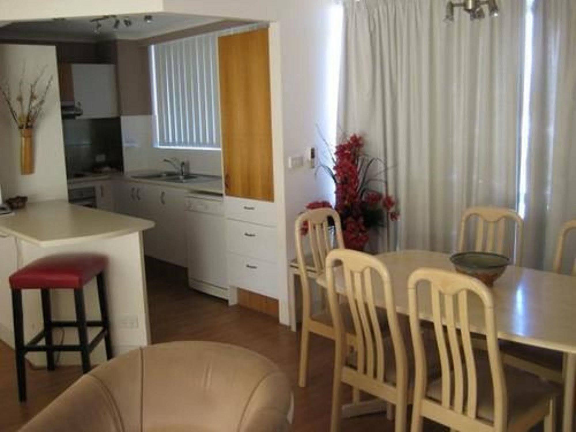 Foreshore Beachfront Apartments Gold Coast Zewnętrze zdjęcie
